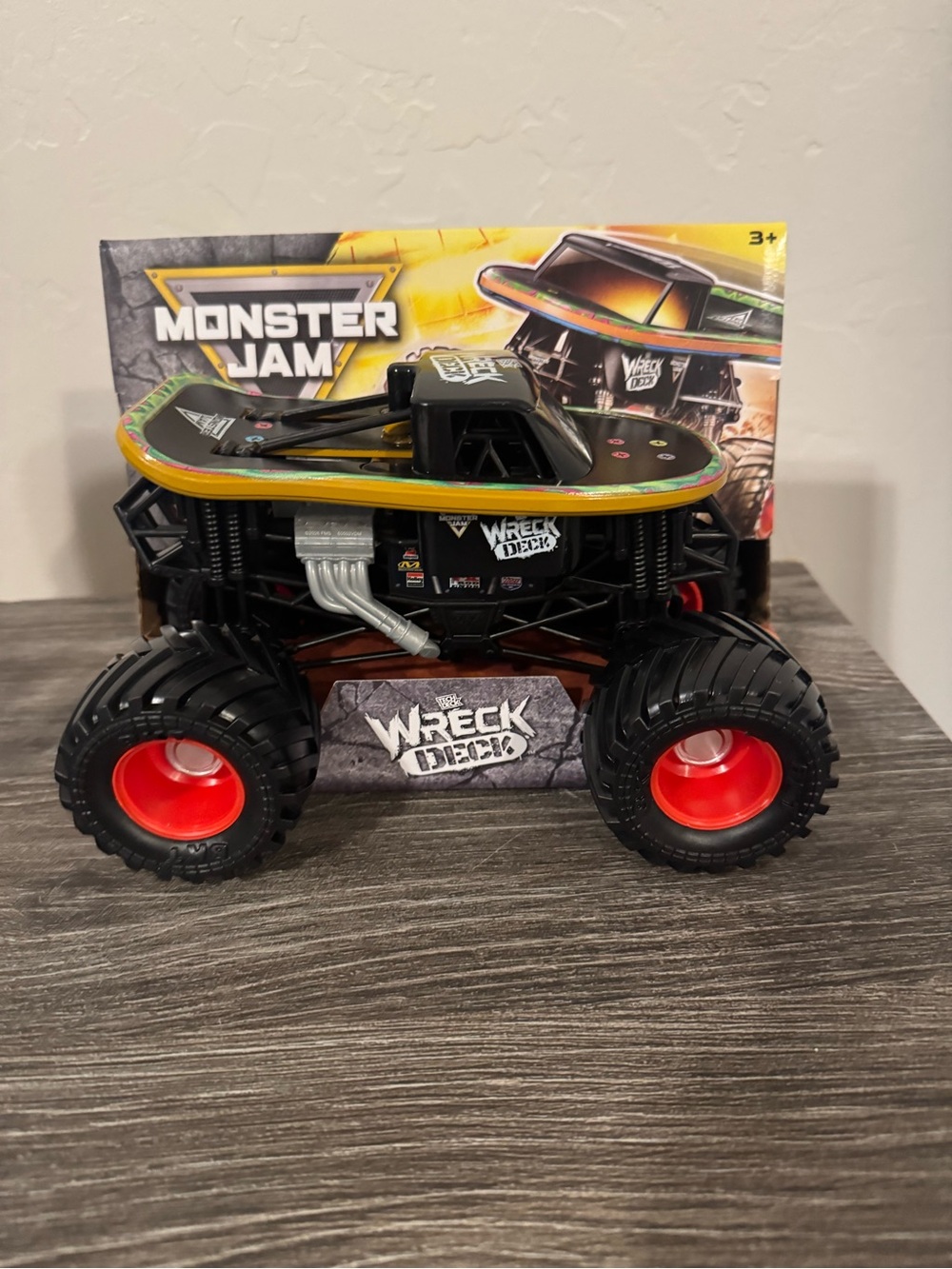 Wreck Deck Monster Truck